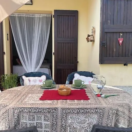 Appartamento La Casetta Del Mirtillo Rosso *